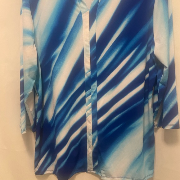 Chicos Easywear Knit Tunic Top - Picture 7 of 7